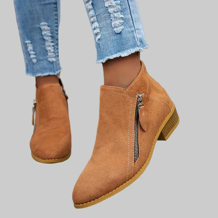 Tessura™ | Fashionable Women's Orthopedic Boots