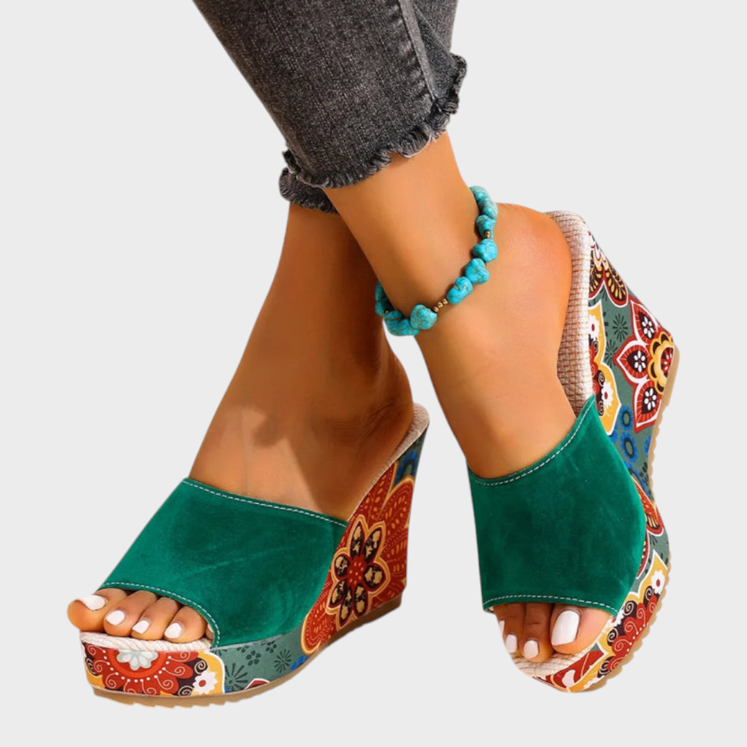 Leanna | Βελούδινο Boho Σανδάλι με Πλατφόρμα Wedge