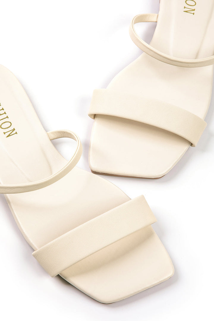 Basic Flat σανδάλια με τετράγωνο μπροστινό μέρος